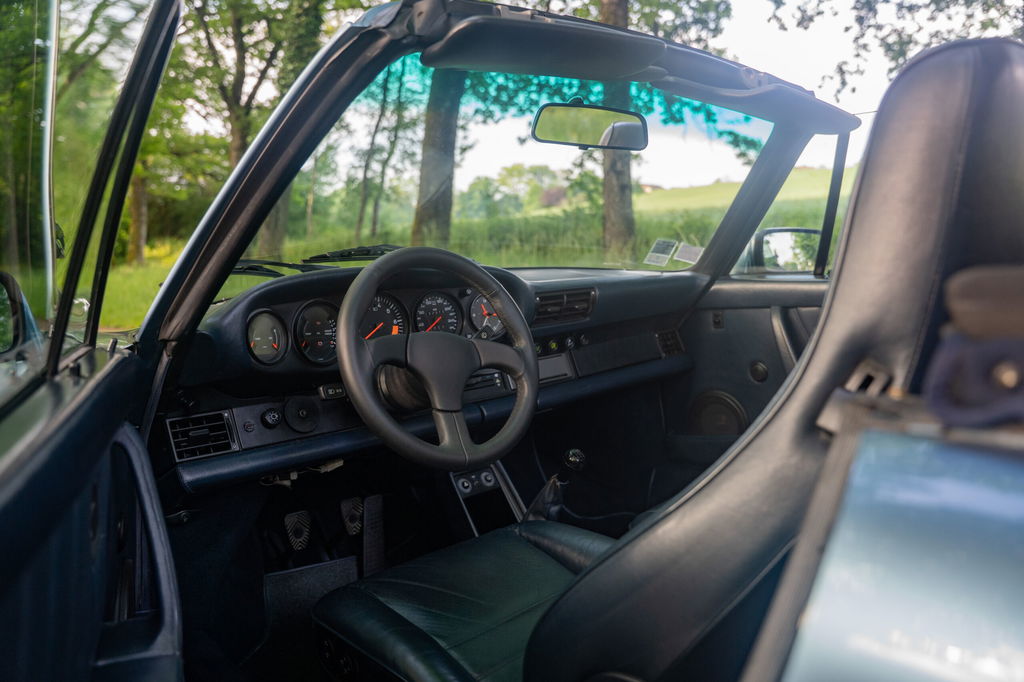 Porsche 911 Carrera 3.2