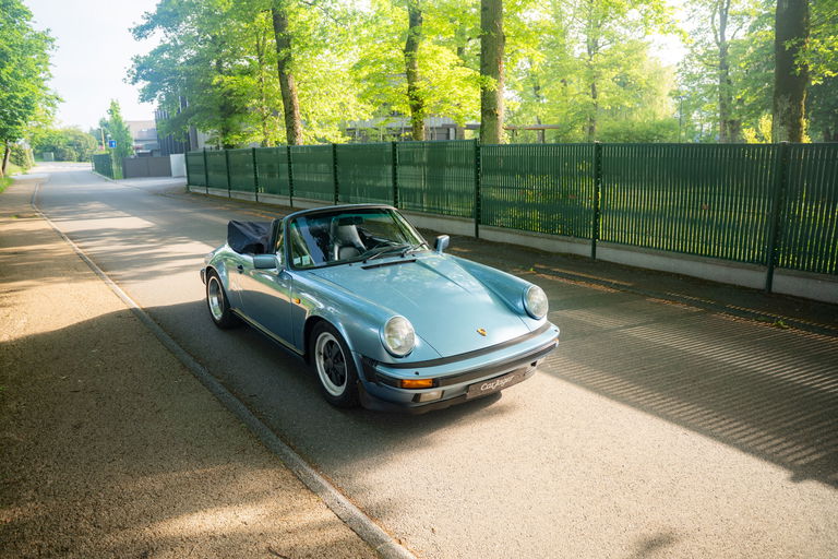 Porsche 911 Carrera 3.2