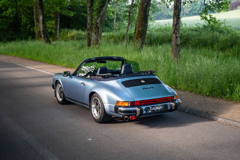 Porsche 911 Carrera 3.2