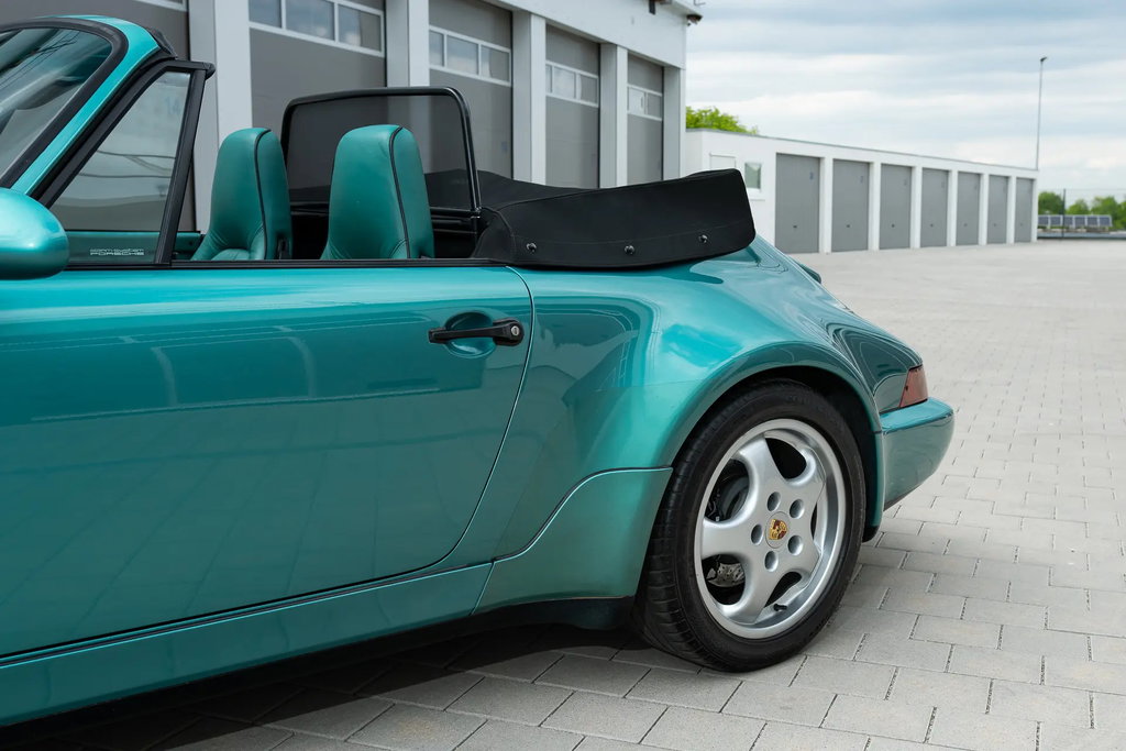Porsche 964 Carrera 2 Cabrio WTL
