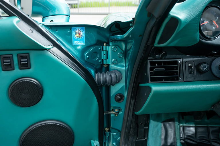 Porsche 964 Carrera 2 Cabrio WTL