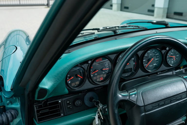 Porsche 964 Carrera 2 Cabrio WTL