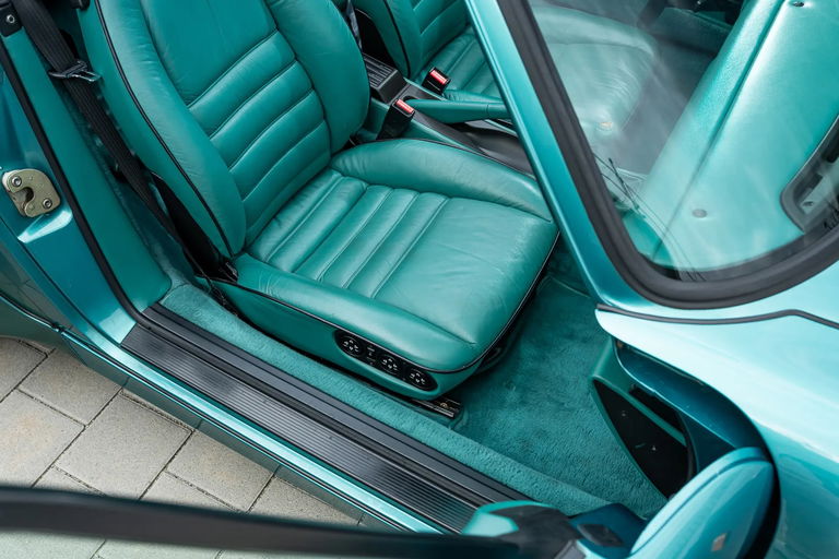 Porsche 964 Carrera 2 Cabrio WTL