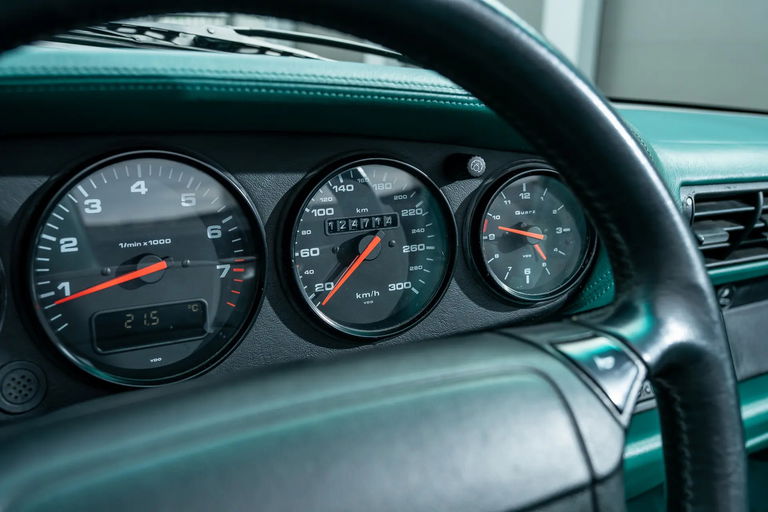 Porsche 964 Carrera 2 Cabrio WTL