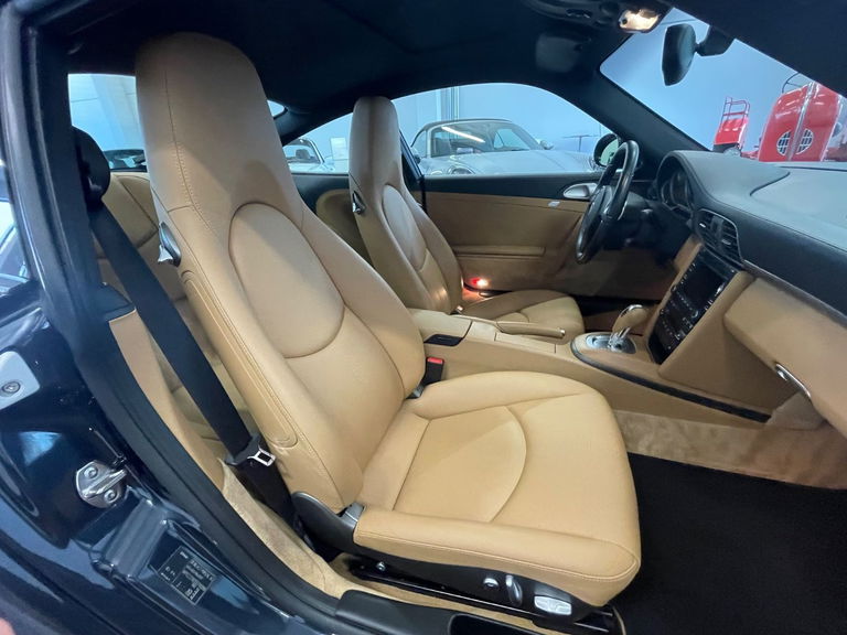 Porsche 997.2 Carrera 4