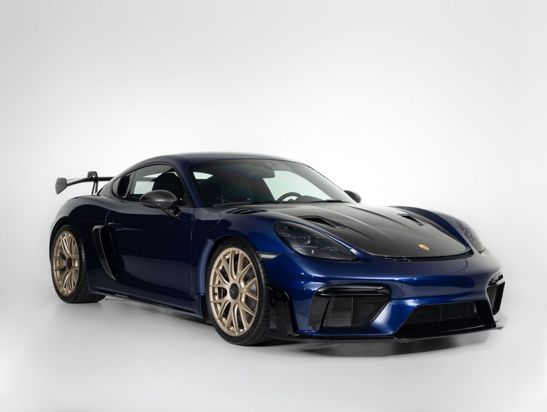 Porsche 718 Cayman GT4 RS