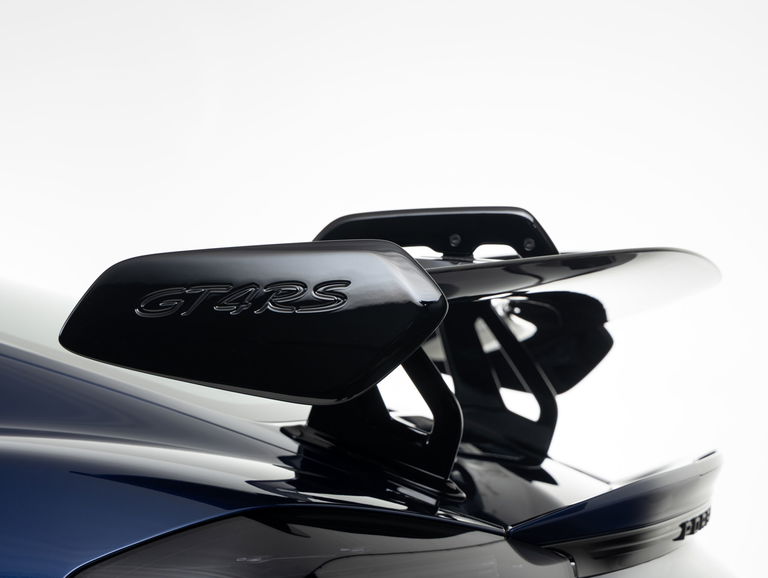 Porsche 718 Cayman GT4 RS