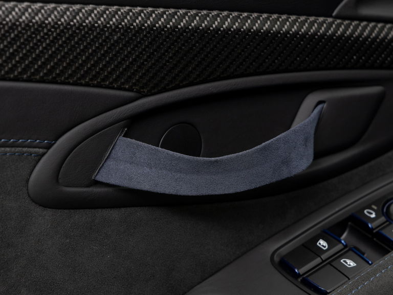 Porsche 718 Cayman GT4 RS