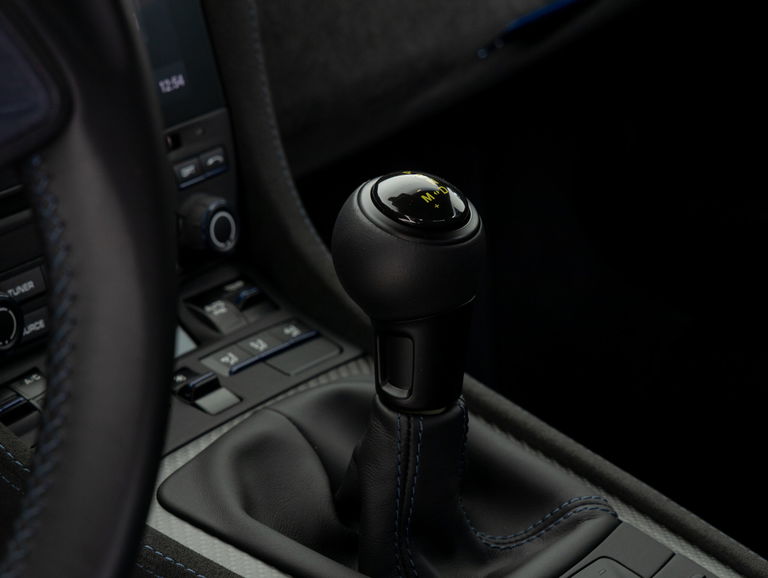 Porsche 718 Cayman GT4 RS