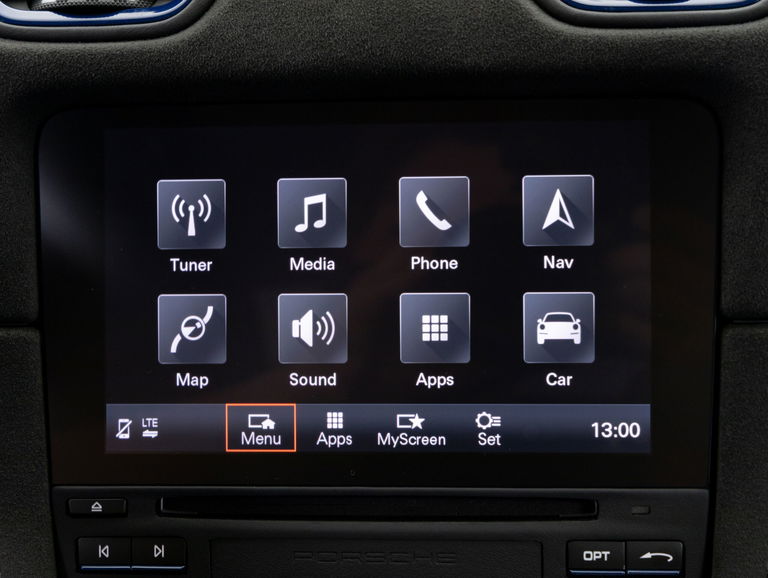 Porsche 718 Cayman GT4 RS