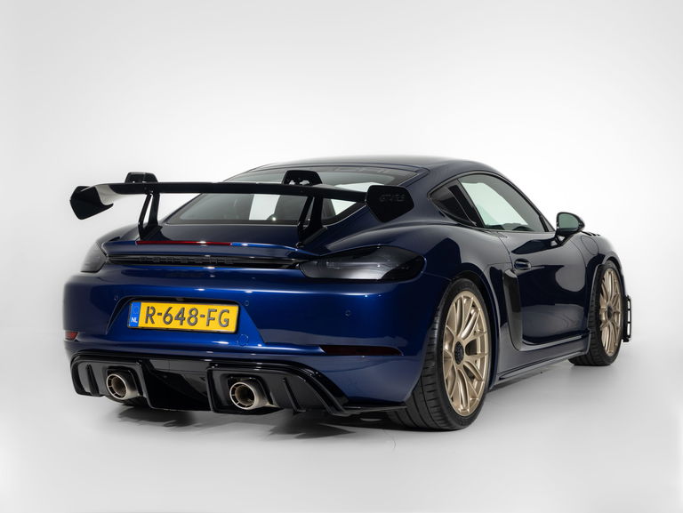 Porsche 718 Cayman GT4 RS