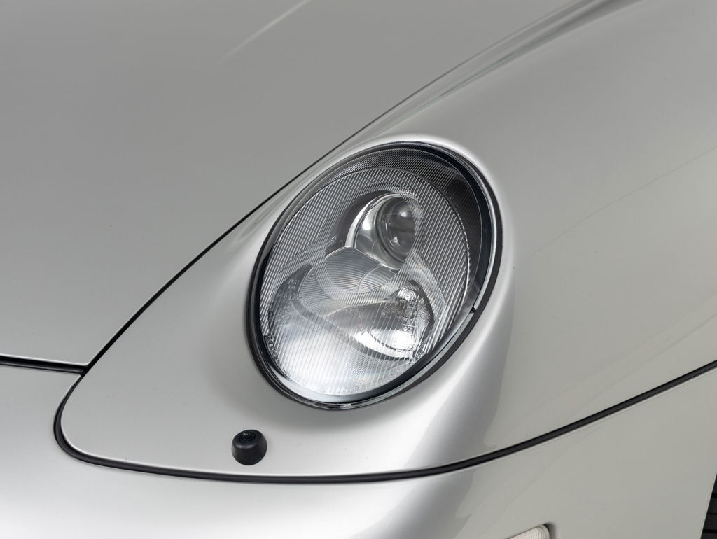Porsche 993 Carrera 4S