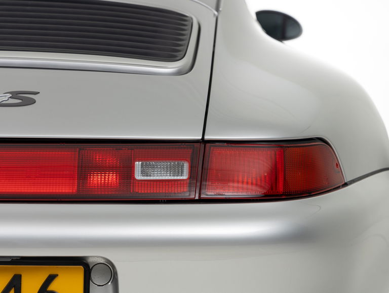 Porsche 993 Carrera 4S