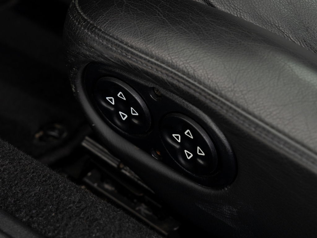 Porsche 993 Carrera 4S