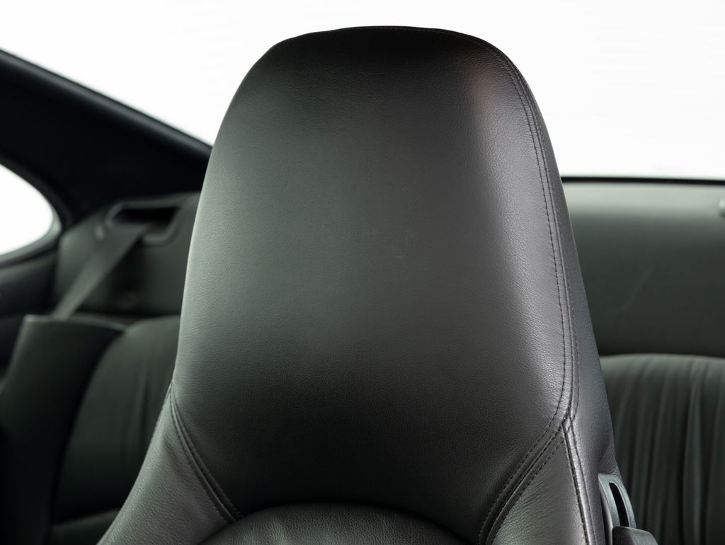 Porsche 993 Carrera 4S