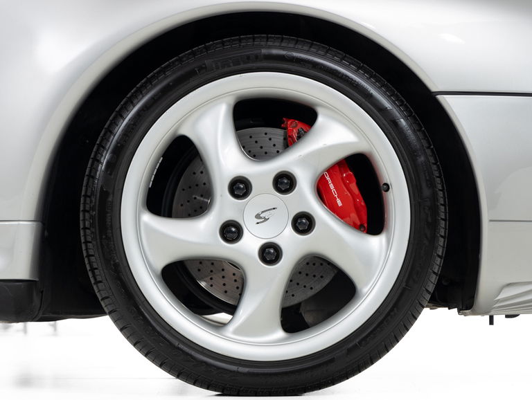 Porsche 993 Carrera 4S