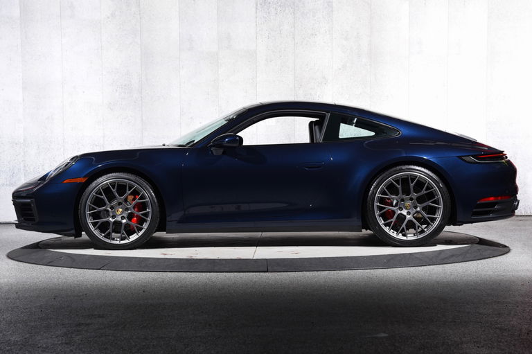 Porsche 992 Carrera 4S