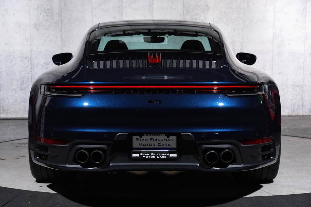 Porsche 992 Carrera 4S