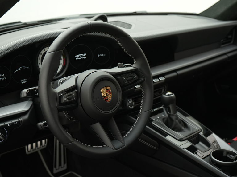 Porsche 992 GT3 Touring