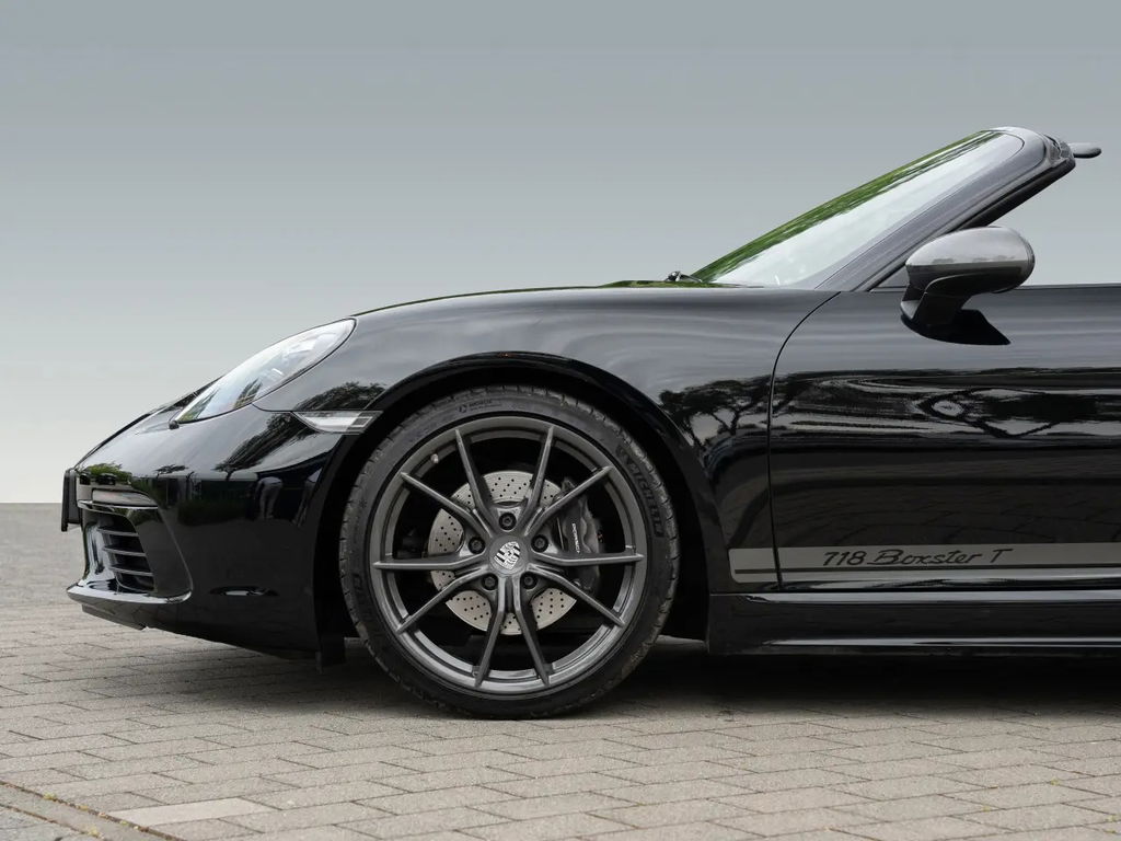 Porsche 718 Boxster T