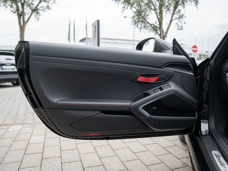 Porsche 718 Boxster T