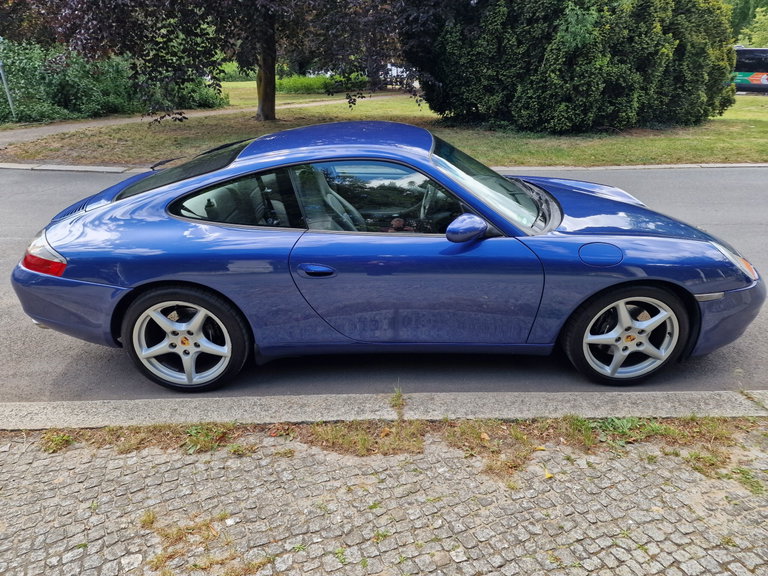 Porsche 996 Carrera
