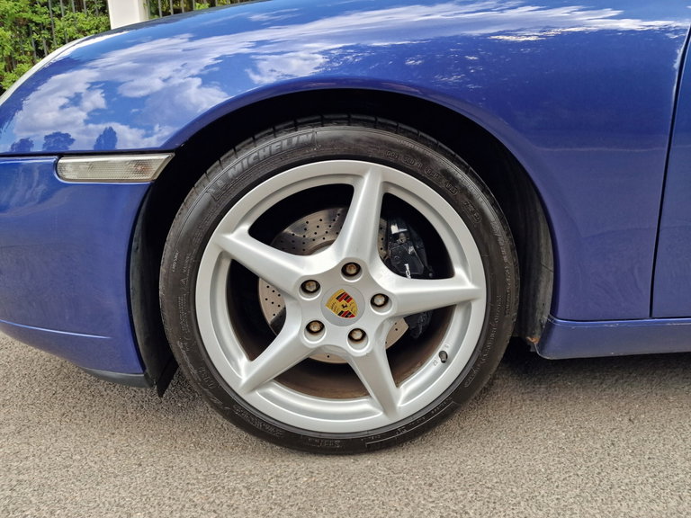 Porsche 996 Carrera