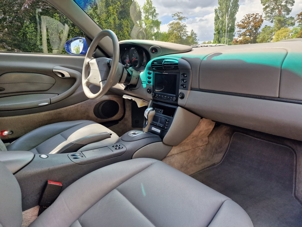 Porsche 996 Carrera
