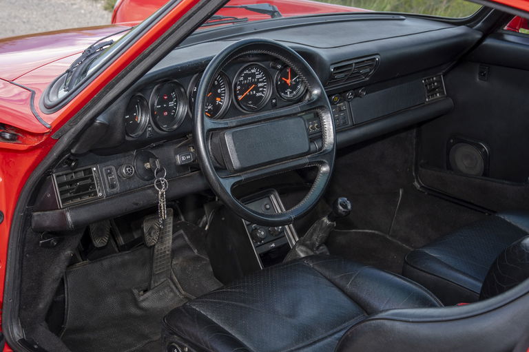 Porsche 911 Turbo 3.3