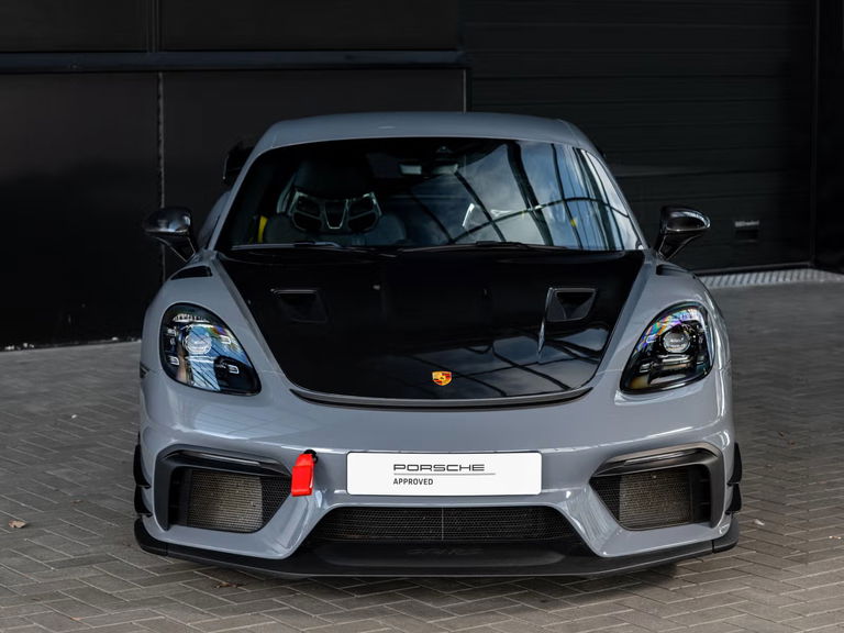 Porsche 718 Cayman GT4 RS