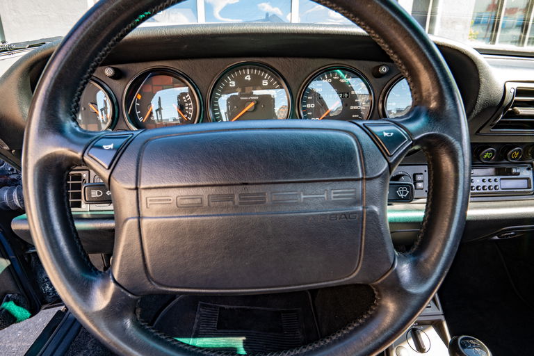 Porsche 964 Carrera 2