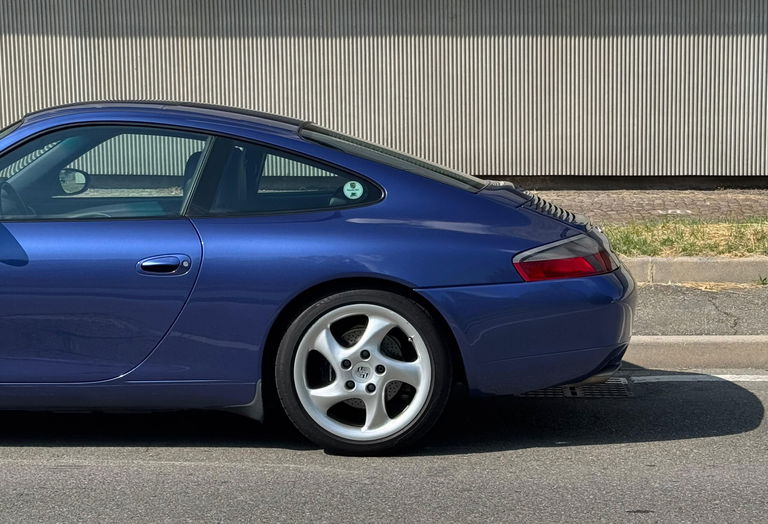 Porsche 996 Carrera
