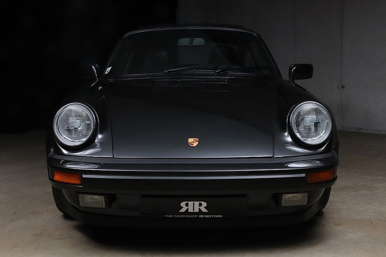 Porsche 911 Turbo 3.3