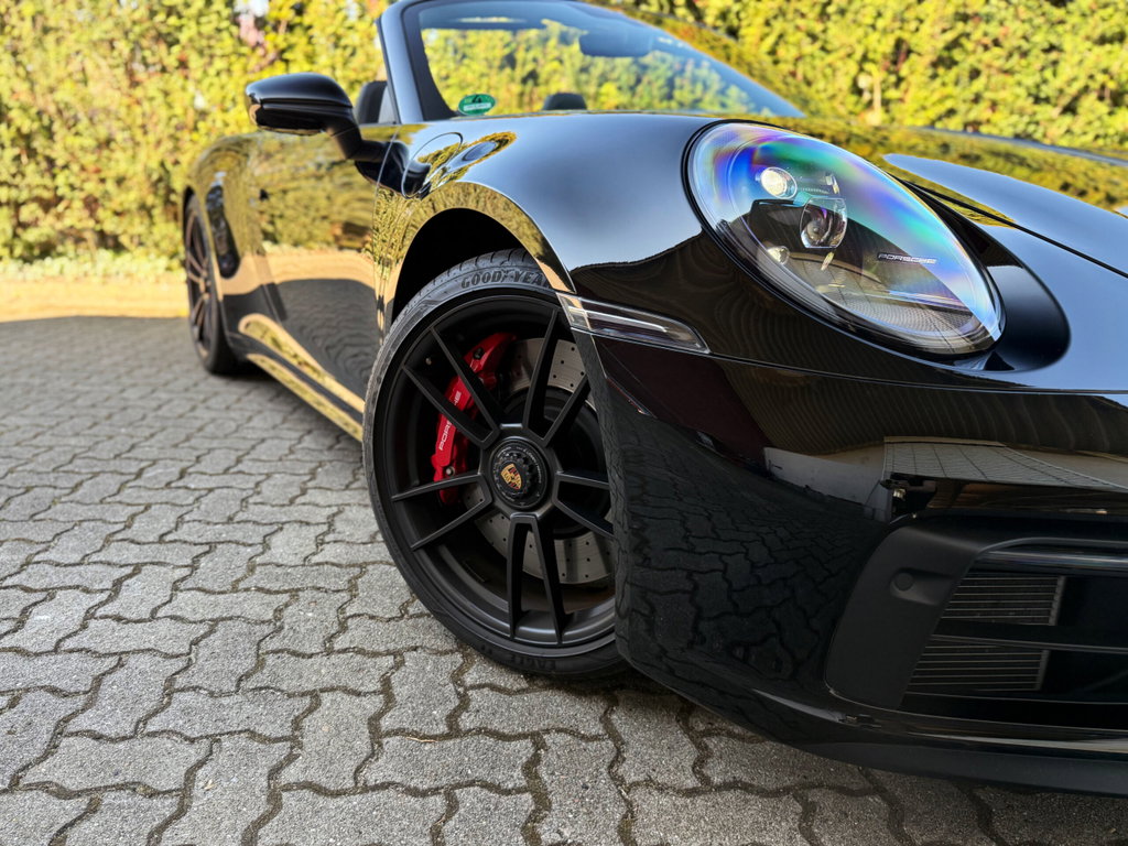 Porsche 992 Carrera GTS