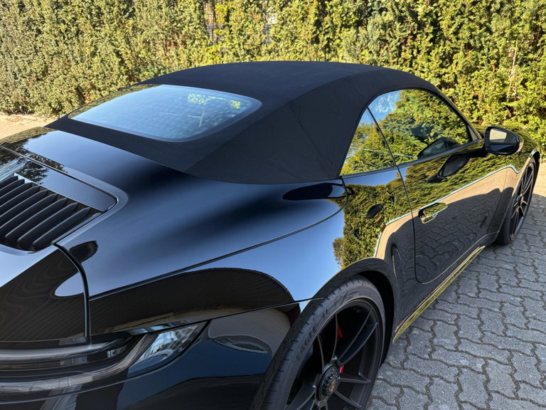 Porsche 992 Carrera GTS