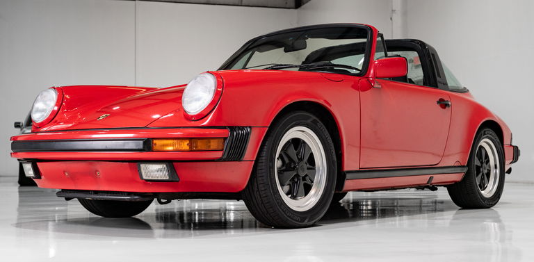 Porsche 911 Carrera 3.2 (US)