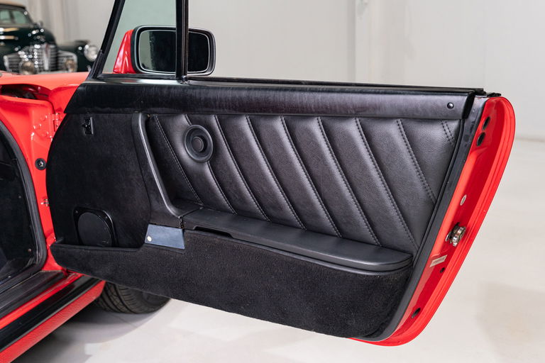 Porsche 911 Carrera 3.2 (US)