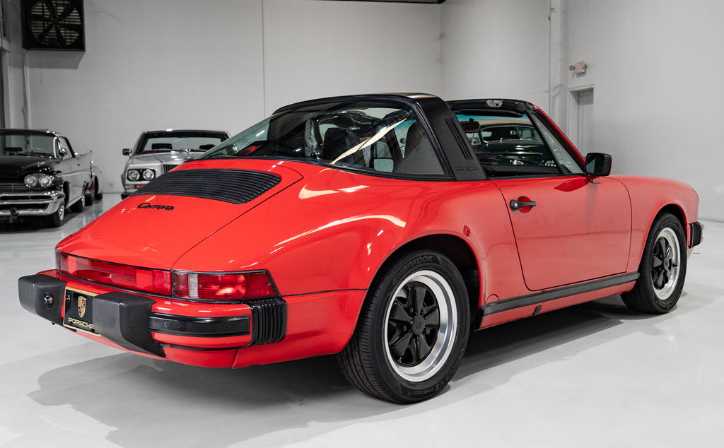 Porsche 911 Carrera 3.2 (US)