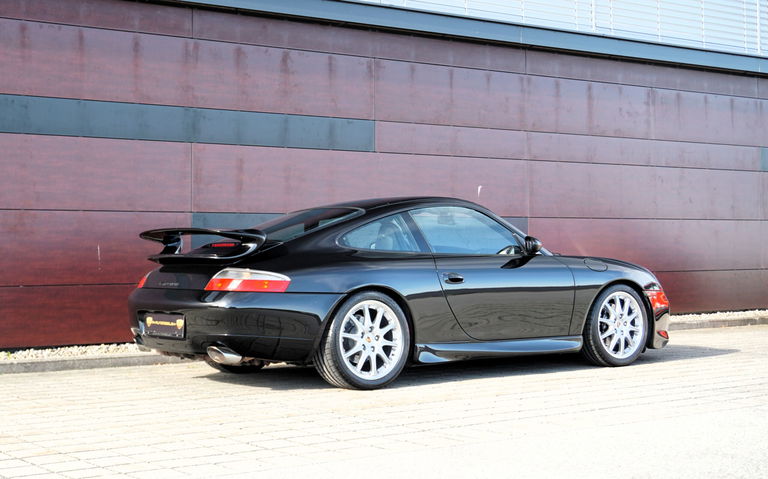 Porsche 996 Carrera