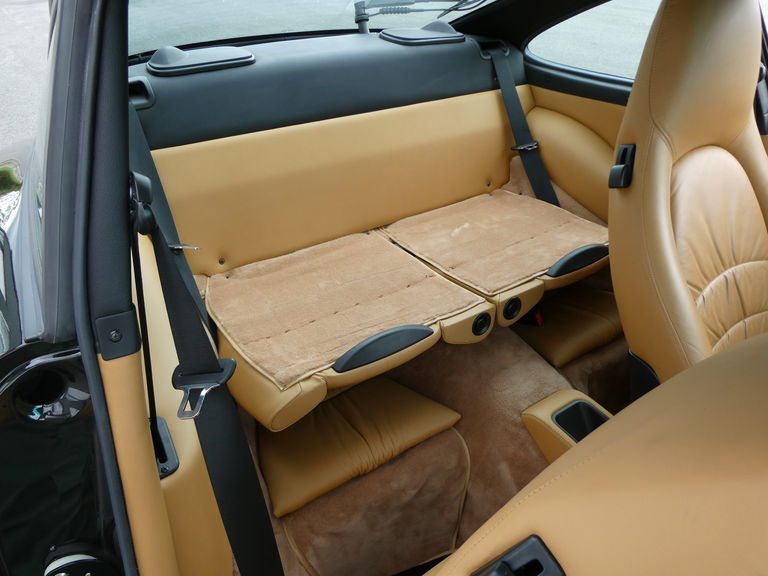 Porsche 993 Carrera 4S