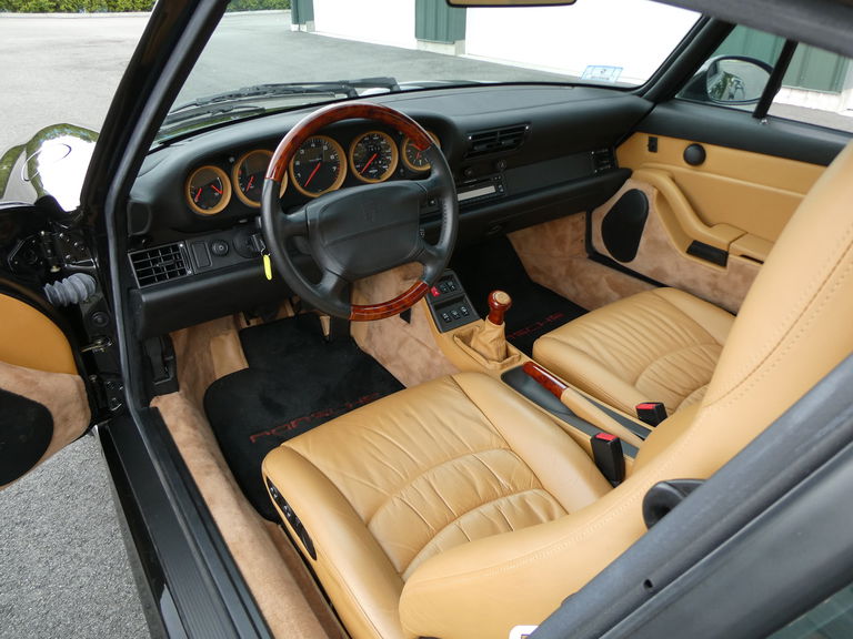 Porsche 993 Carrera 4S