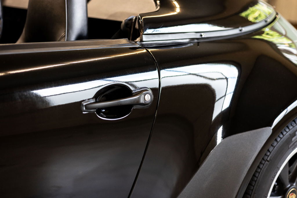 Porsche 911 Carrera 3.2 Speedster