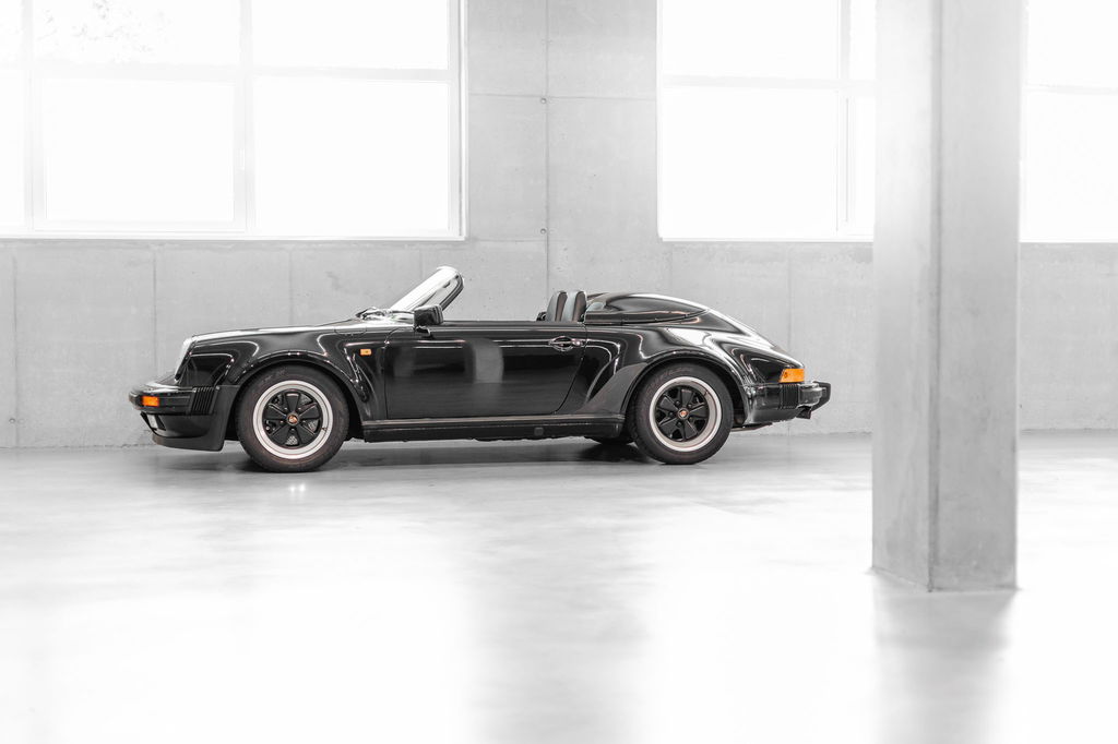 Porsche 911 Carrera 3.2 Speedster