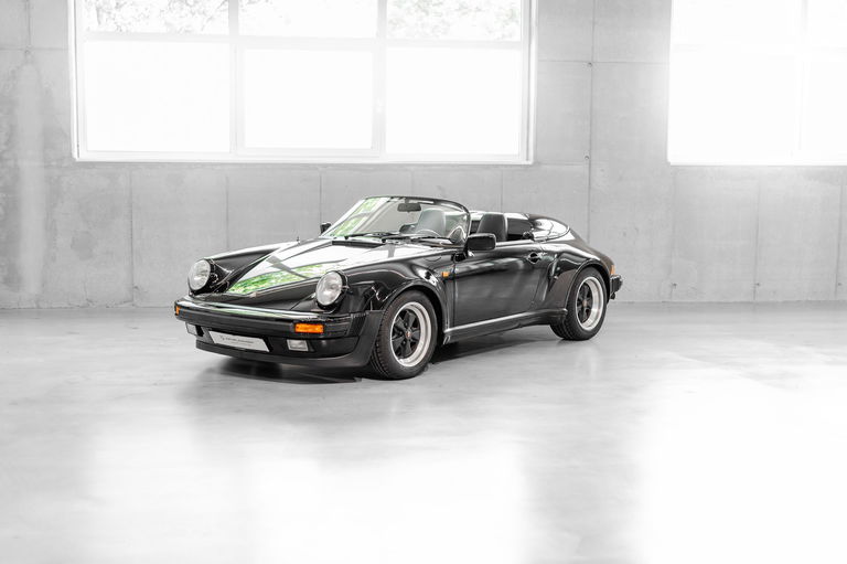 Porsche 911 Carrera 3.2 Speedster