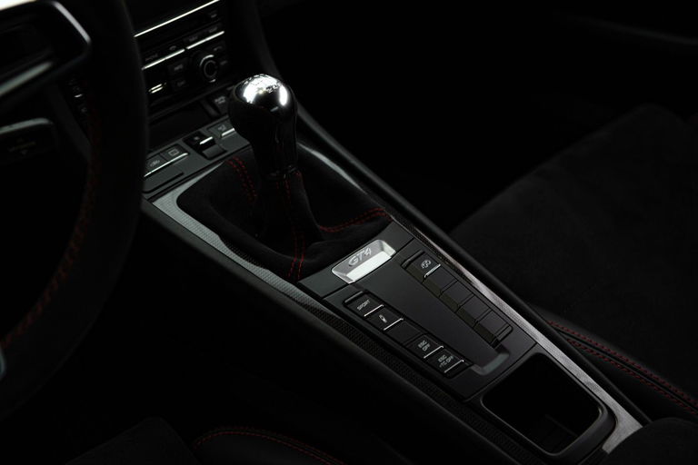 Porsche 981 Cayman GT4