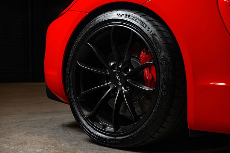 Porsche 981 Cayman GT4