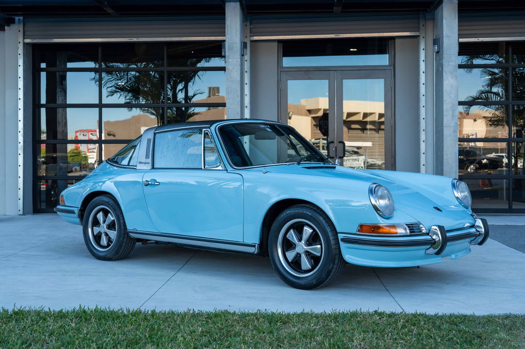 Porsche 911 T