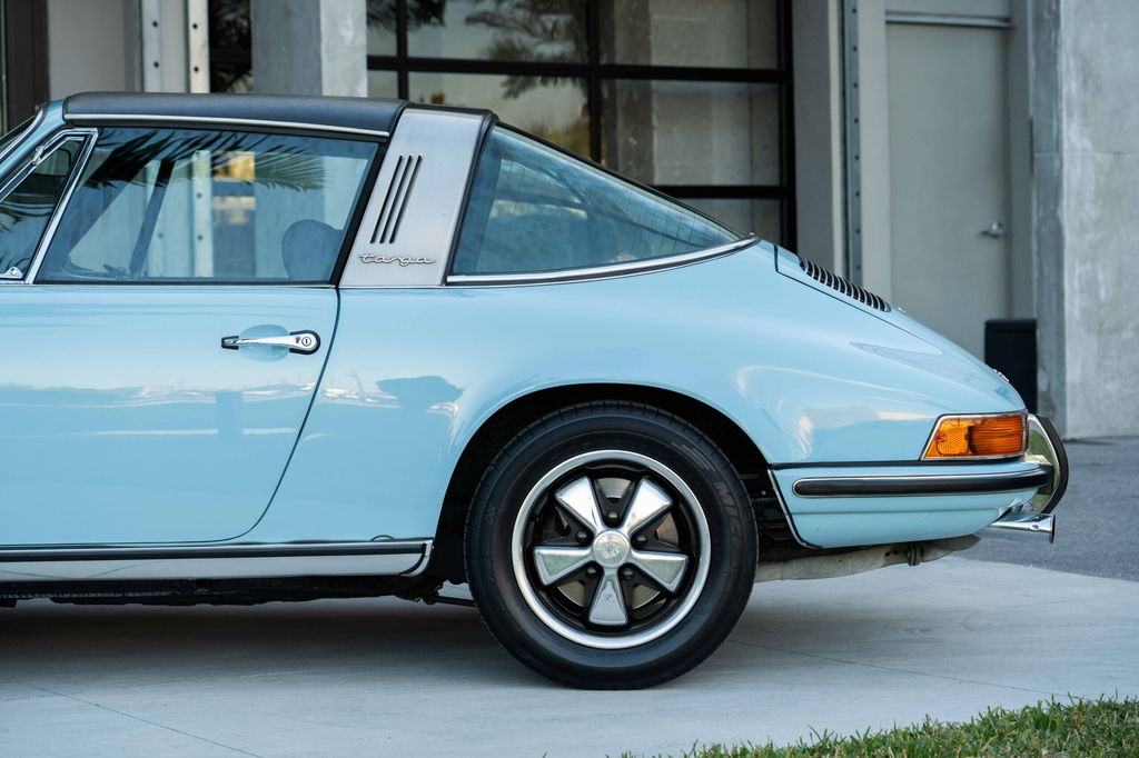 Porsche 911 T