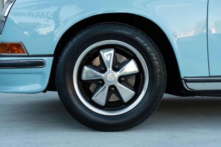 Porsche 911 T