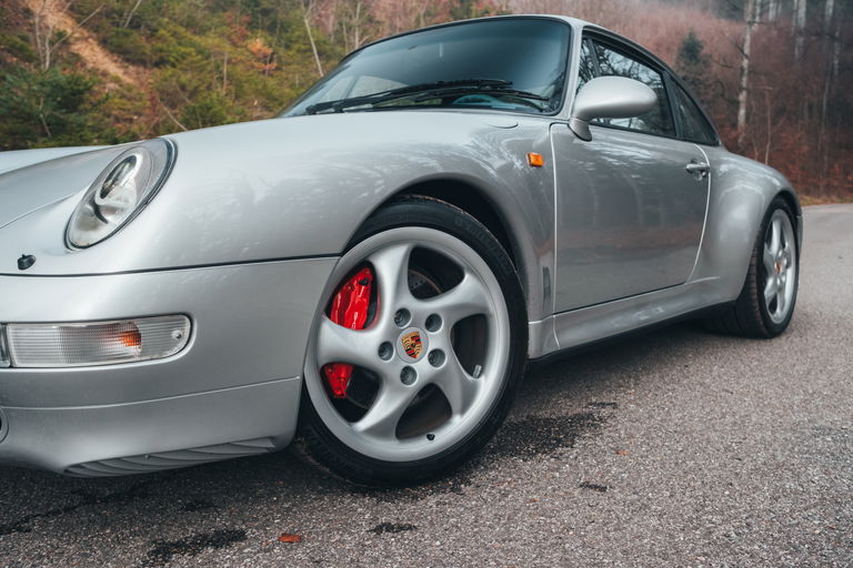 Porsche 993 Carrera 4S